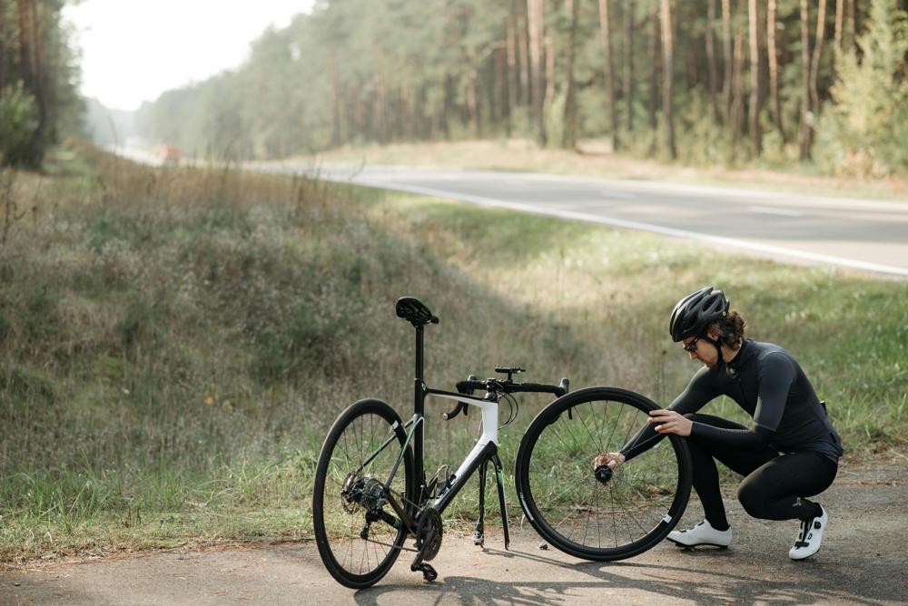 bicycle maintenance-5f591d0a629f4b4a9b7d084b9cafa21b.jpg bicycle maintenance