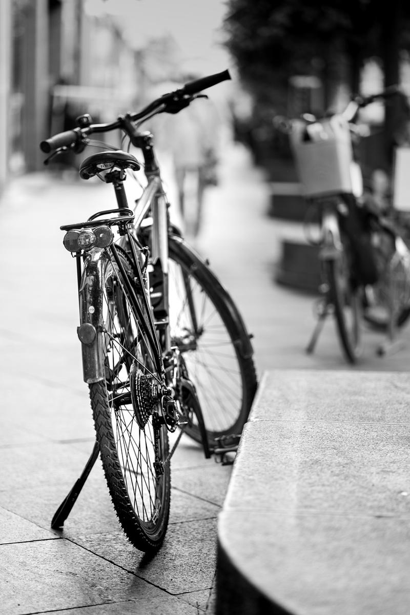 bicycle repair-a04d40ce7642443cb178763e82dd6cc7.jpg bicycle repair